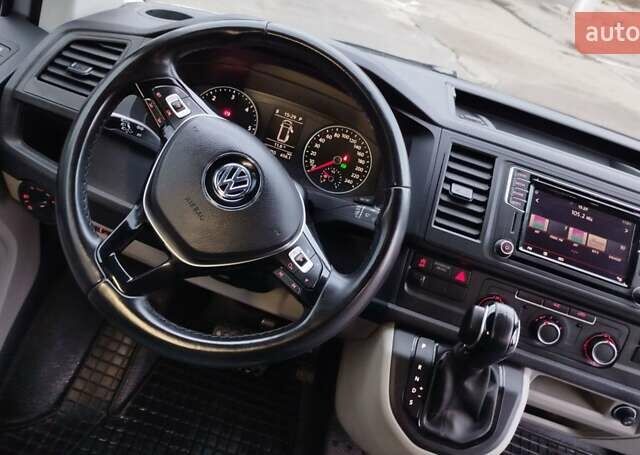 Серый Фольксваген Transporter, объемом двигателя 1.97 л и пробегом 206 тыс. км за 29999 $, фото 17 на Automoto.ua