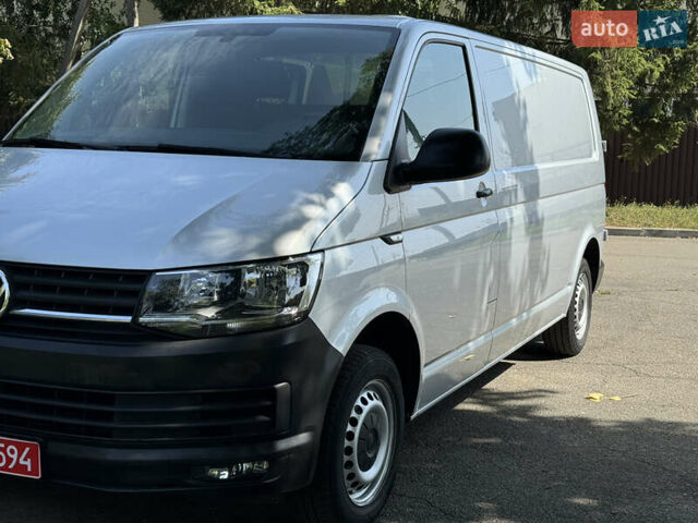 Серый Фольксваген Transporter, объемом двигателя 2 л и пробегом 173 тыс. км за 23400 $, фото 16 на Automoto.ua