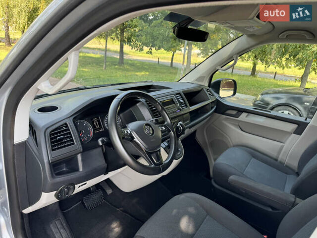 Серый Фольксваген Transporter, объемом двигателя 2 л и пробегом 173 тыс. км за 23400 $, фото 21 на Automoto.ua