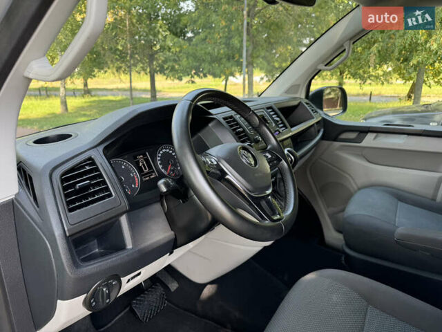 Серый Фольксваген Transporter, объемом двигателя 2 л и пробегом 173 тыс. км за 23400 $, фото 24 на Automoto.ua