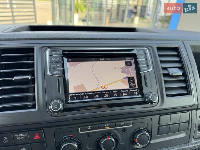 Сірий Фольксваген Transporter, об'ємом двигуна 2 л та пробігом 197 тис. км за 27900 $, фото 20 на Automoto.ua