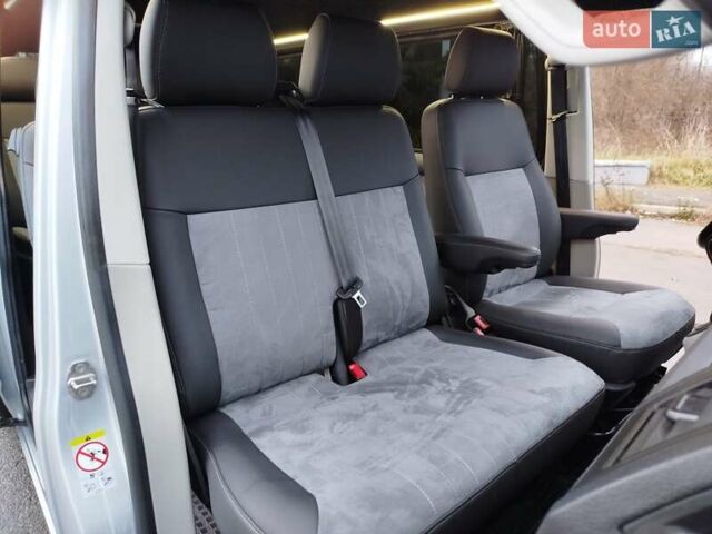 Серый Фольксваген Transporter, объемом двигателя 1.97 л и пробегом 206 тыс. км за 29999 $, фото 28 на Automoto.ua