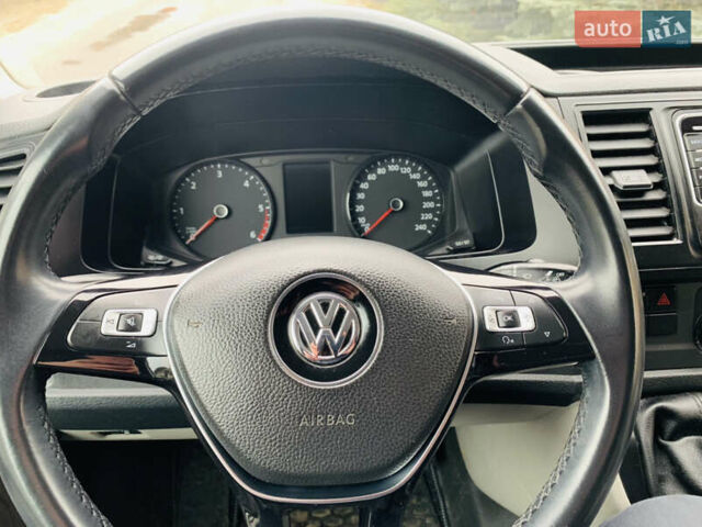 Серый Фольксваген Transporter, объемом двигателя 2 л и пробегом 162 тыс. км за 25900 $, фото 35 на Automoto.ua