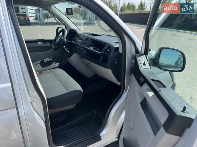 Серый Фольксваген Transporter, объемом двигателя 2 л и пробегом 198 тыс. км за 18512 $, фото 11 на Automoto.ua