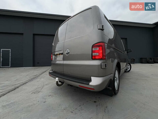 Сірий Фольксваген Transporter, об'ємом двигуна 2 л та пробігом 220 тис. км за 21000 $, фото 29 на Automoto.ua