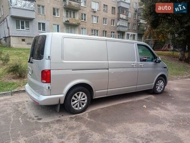 Серый Фольксваген Transporter, объемом двигателя 1.97 л и пробегом 235 тыс. км за 22000 $, фото 4 на Automoto.ua