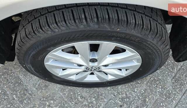 Серый Фольксваген Transporter, объемом двигателя 2 л и пробегом 185 тыс. км за 32321 $, фото 19 на Automoto.ua