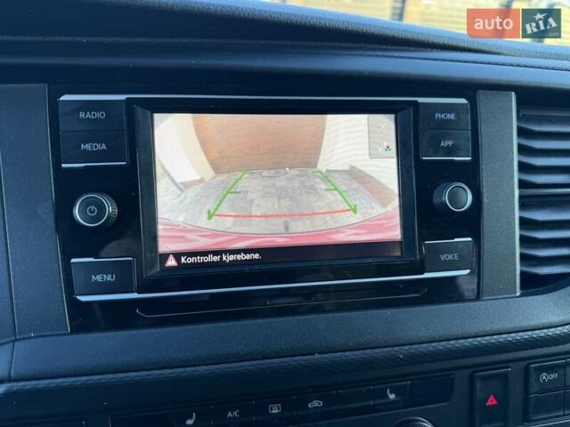 Серый Фольксваген Transporter, объемом двигателя 1.97 л и пробегом 178 тыс. км за 31500 $, фото 30 на Automoto.ua