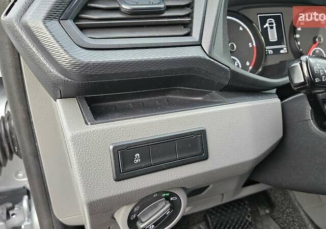 Серый Фольксваген Transporter, объемом двигателя 1.97 л и пробегом 152 тыс. км за 24900 $, фото 16 на Automoto.ua