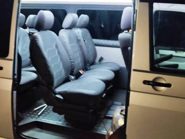 Серый Фольксваген Transporter, объемом двигателя 2 л и пробегом 210 тыс. км за 29970 $, фото 19 на Automoto.ua