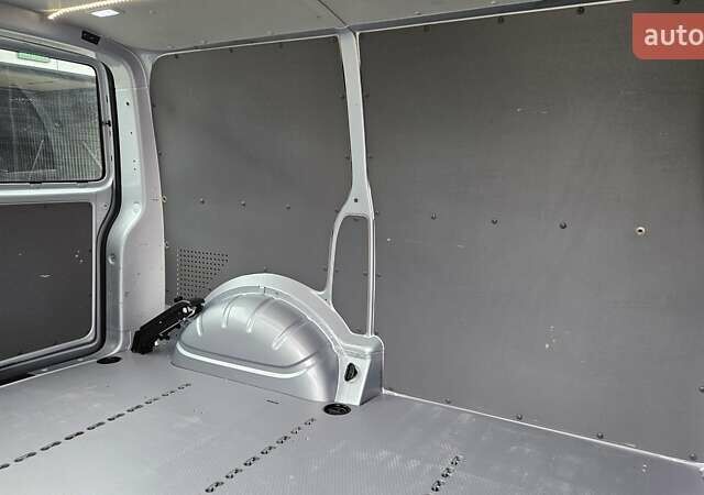 Серый Фольксваген Transporter, объемом двигателя 1.97 л и пробегом 152 тыс. км за 24900 $, фото 39 на Automoto.ua