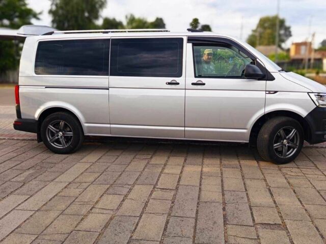 Серый Фольксваген Transporter, объемом двигателя 2 л и пробегом 210 тыс. км за 29970 $, фото 5 на Automoto.ua