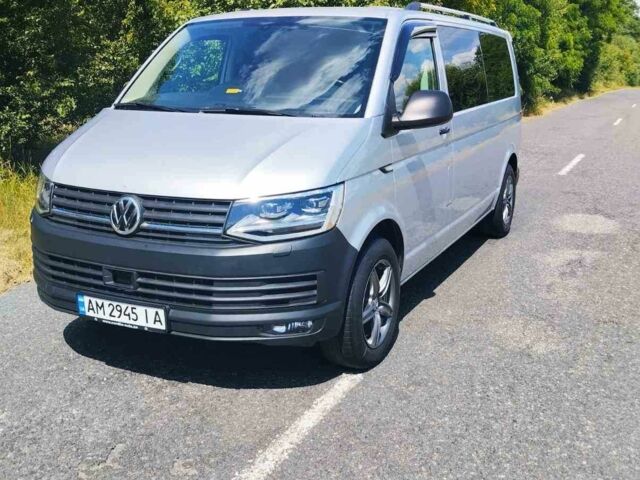 Серый Фольксваген Transporter, объемом двигателя 2 л и пробегом 210 тыс. км за 29970 $, фото 3 на Automoto.ua