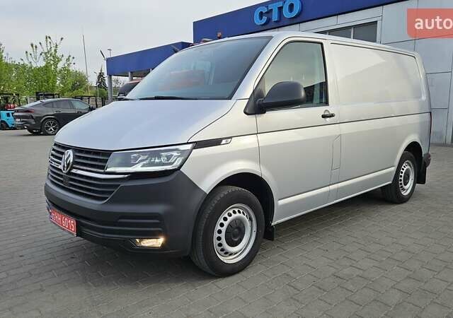 Серый Фольксваген Transporter, объемом двигателя 1.97 л и пробегом 152 тыс. км за 24900 $, фото 3 на Automoto.ua
