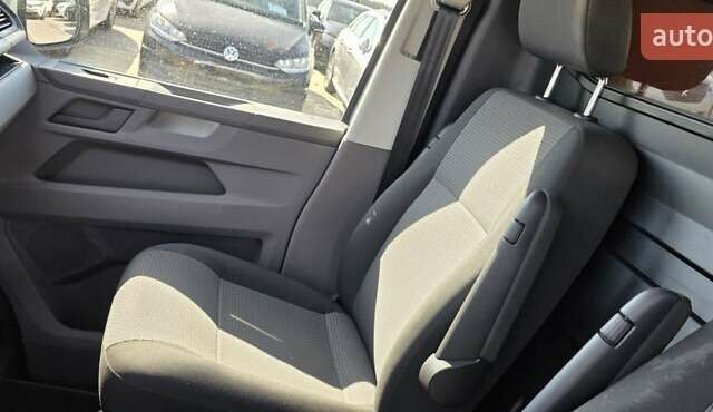 Серый Фольксваген Transporter, объемом двигателя 2 л и пробегом 185 тыс. км за 32321 $, фото 18 на Automoto.ua