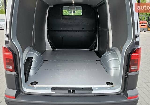 Серый Фольксваген Transporter, объемом двигателя 1.97 л и пробегом 152 тыс. км за 24900 $, фото 33 на Automoto.ua