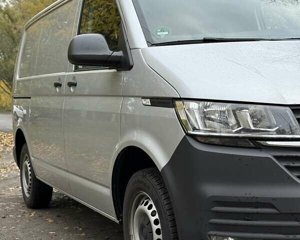 Сірий Фольксваген Transporter, об'ємом двигуна 1.97 л та пробігом 205 тис. км за 25300 $, фото 19 на Automoto.ua