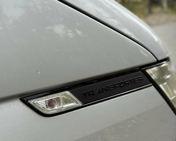 Сірий Фольксваген Transporter, об'ємом двигуна 1.97 л та пробігом 205 тис. км за 25300 $, фото 42 на Automoto.ua