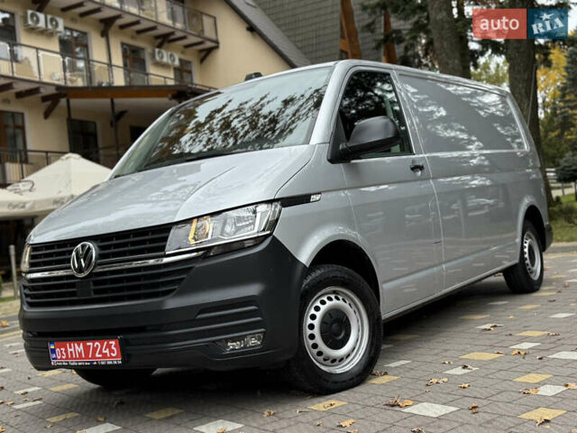 Серый Фольксваген Transporter, объемом двигателя 2 л и пробегом 207 тыс. км за 24950 $, фото 2 на Automoto.ua