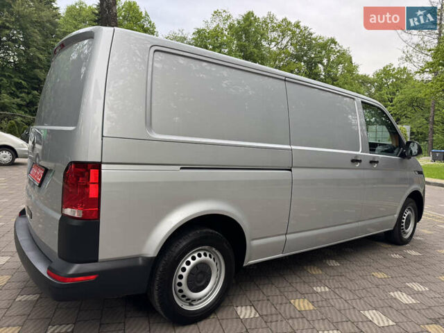 Серый Фольксваген Transporter, объемом двигателя 2 л и пробегом 203 тыс. км за 23450 $, фото 168 на Automoto.ua