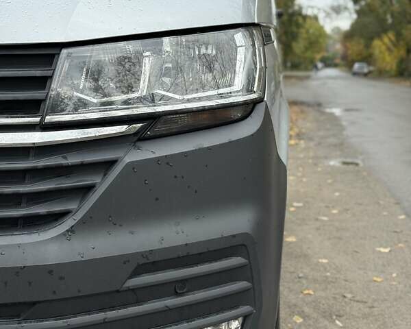 Сірий Фольксваген Transporter, об'ємом двигуна 1.97 л та пробігом 205 тис. км за 25300 $, фото 10 на Automoto.ua