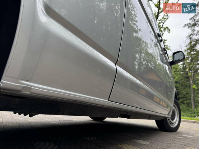 Серый Фольксваген Transporter, объемом двигателя 2 л и пробегом 203 тыс. км за 23450 $, фото 46 на Automoto.ua