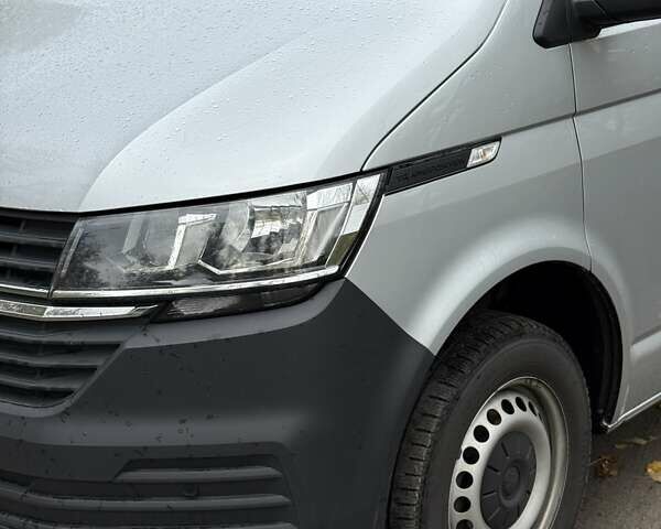 Сірий Фольксваген Transporter, об'ємом двигуна 1.97 л та пробігом 205 тис. км за 25300 $, фото 9 на Automoto.ua