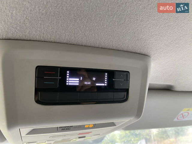Серый Фольксваген Transporter, объемом двигателя 1.97 л и пробегом 165 тыс. км за 23900 $, фото 38 на Automoto.ua