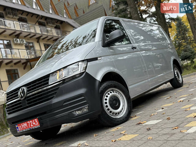 Серый Фольксваген Transporter, объемом двигателя 2 л и пробегом 207 тыс. км за 24950 $, фото 4 на Automoto.ua