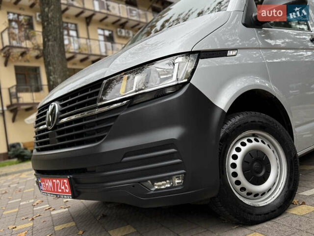 Серый Фольксваген Transporter, объемом двигателя 2 л и пробегом 207 тыс. км за 24950 $, фото 10 на Automoto.ua