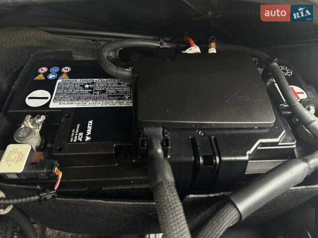 Серый Фольксваген Transporter, объемом двигателя 2 л и пробегом 207 тыс. км за 24950 $, фото 175 на Automoto.ua