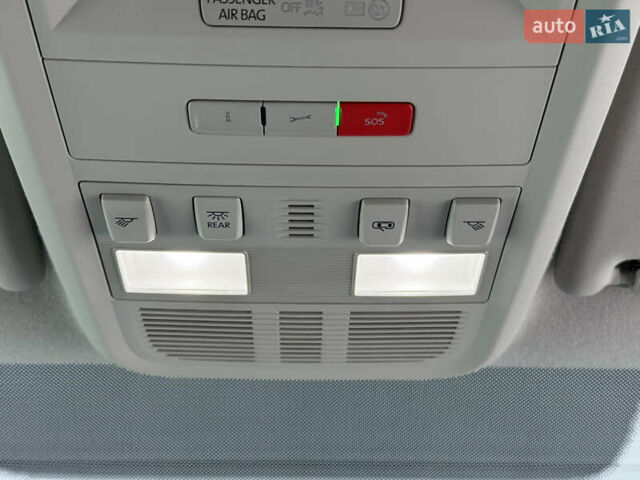 Серый Фольксваген Transporter, объемом двигателя 2 л и пробегом 199 тыс. км за 25999 $, фото 59 на Automoto.ua