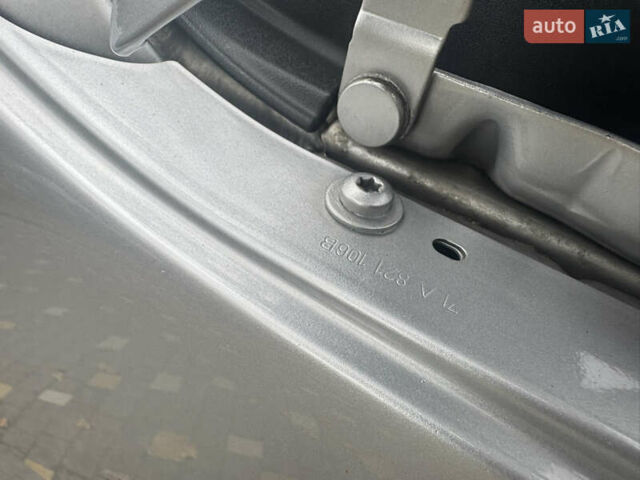 Серый Фольксваген Transporter, объемом двигателя 2 л и пробегом 207 тыс. км за 24950 $, фото 181 на Automoto.ua