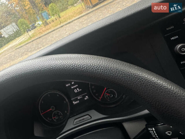 Серый Фольксваген Transporter, объемом двигателя 2 л и пробегом 207 тыс. км за 24950 $, фото 152 на Automoto.ua