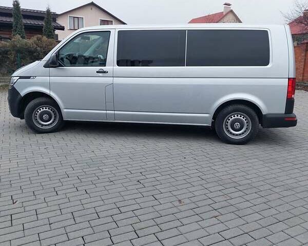 Серый Фольксваген Transporter, объемом двигателя 1.97 л и пробегом 177 тыс. км за 31900 $, фото 5 на Automoto.ua