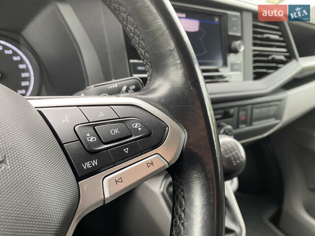 Серый Фольксваген Transporter, объемом двигателя 1.97 л и пробегом 165 тыс. км за 23900 $, фото 41 на Automoto.ua