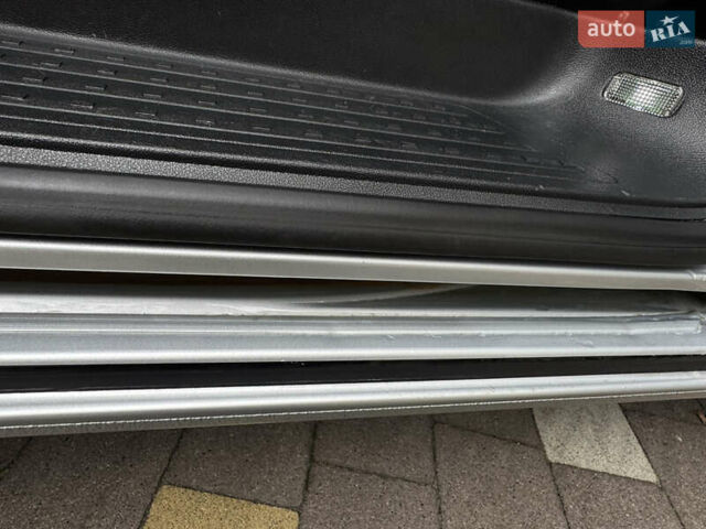 Серый Фольксваген Transporter, объемом двигателя 2 л и пробегом 207 тыс. км за 24950 $, фото 83 на Automoto.ua