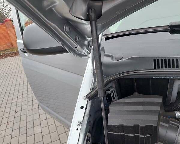 Серый Фольксваген Transporter, объемом двигателя 1.97 л и пробегом 177 тыс. км за 31900 $, фото 16 на Automoto.ua