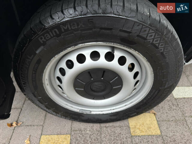 Серый Фольксваген Transporter, объемом двигателя 2 л и пробегом 207 тыс. км за 24950 $, фото 15 на Automoto.ua