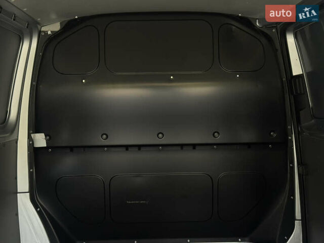 Серый Фольксваген Transporter, объемом двигателя 2 л и пробегом 207 тыс. км за 24950 $, фото 166 на Automoto.ua