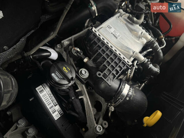 Серый Фольксваген Transporter, объемом двигателя 2 л и пробегом 207 тыс. км за 24950 $, фото 173 на Automoto.ua