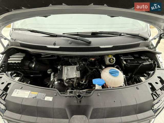 Серый Фольксваген Transporter, объемом двигателя 2 л и пробегом 199 тыс. км за 25999 $, фото 71 на Automoto.ua