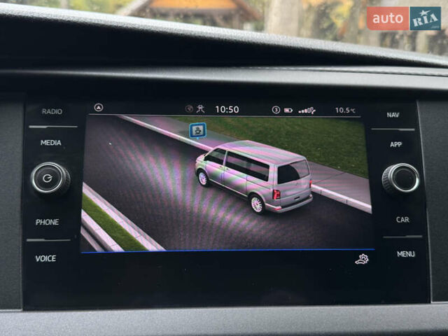 Серый Фольксваген Transporter, объемом двигателя 2 л и пробегом 207 тыс. км за 24950 $, фото 139 на Automoto.ua