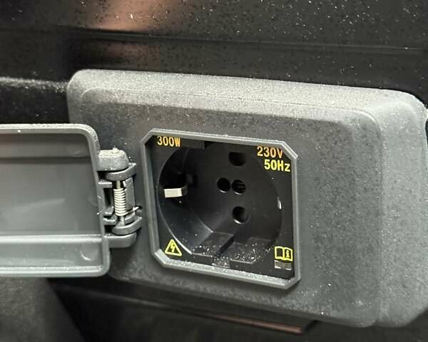 Сірий Фольксваген Transporter, об'ємом двигуна 1.97 л та пробігом 205 тис. км за 25300 $, фото 58 на Automoto.ua