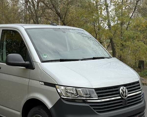 Сірий Фольксваген Transporter, об'ємом двигуна 1.97 л та пробігом 205 тис. км за 25300 $, фото 14 на Automoto.ua