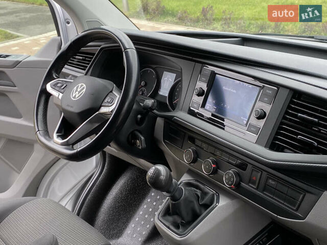 Серый Фольксваген Transporter, объемом двигателя 1.97 л и пробегом 165 тыс. км за 23900 $, фото 31 на Automoto.ua