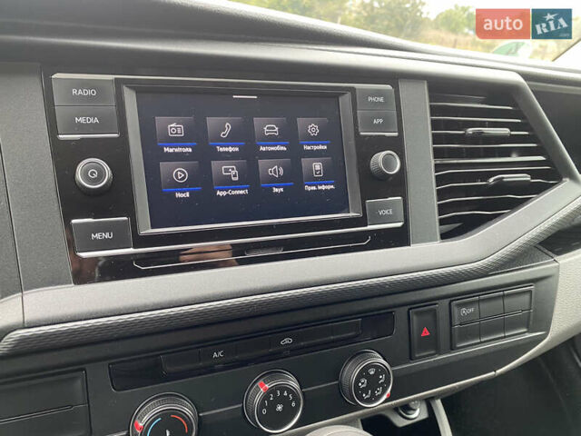 Серый Фольксваген Transporter, объемом двигателя 1.97 л и пробегом 165 тыс. км за 23900 $, фото 40 на Automoto.ua