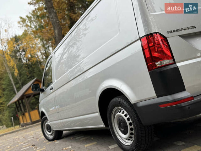Серый Фольксваген Transporter, объемом двигателя 2 л и пробегом 207 тыс. км за 24950 $, фото 22 на Automoto.ua