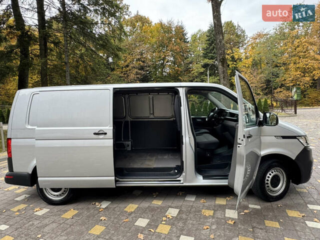 Серый Фольксваген Transporter, объемом двигателя 2 л и пробегом 207 тыс. км за 24950 $, фото 79 на Automoto.ua