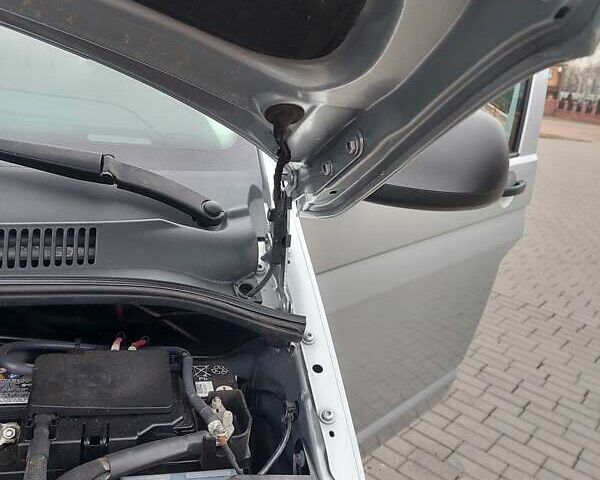 Серый Фольксваген Transporter, объемом двигателя 1.97 л и пробегом 177 тыс. км за 31900 $, фото 31 на Automoto.ua